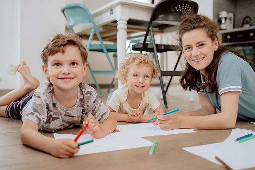 What is Montessori Parenting
